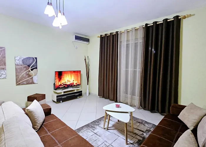 Διαμέρισμα Daily Plazh